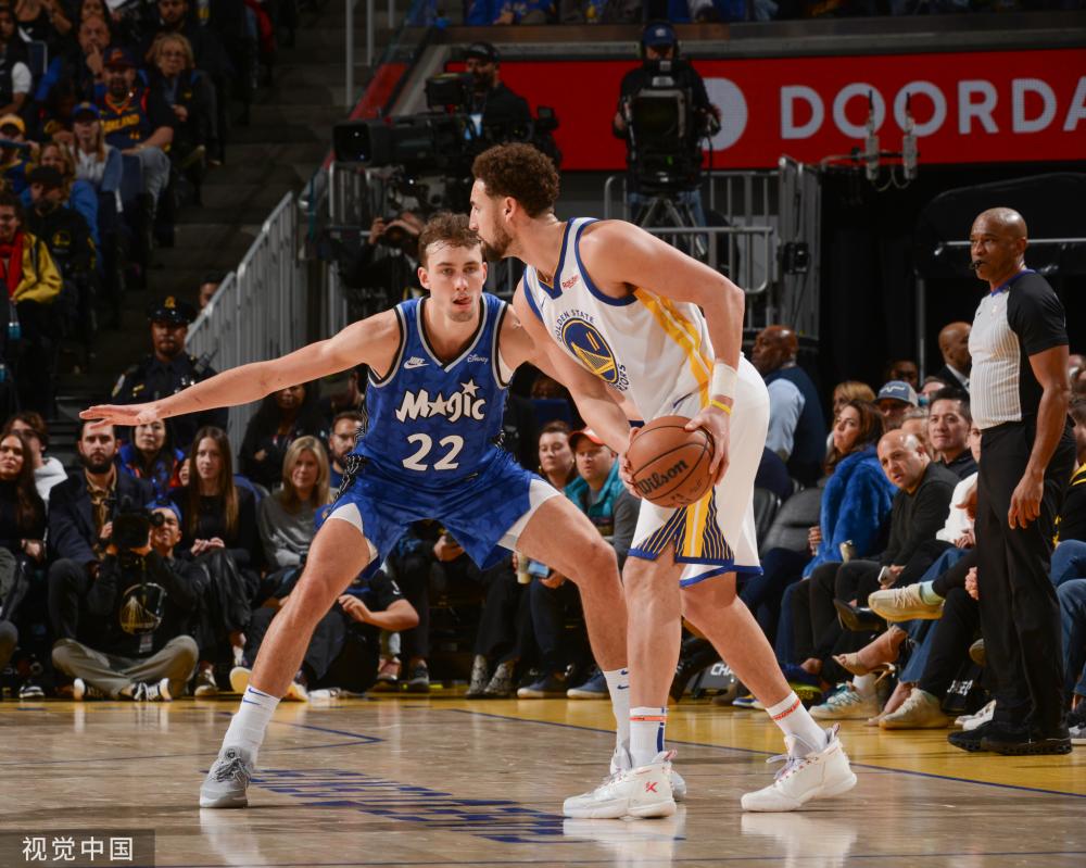 西蒙斯表示 西蒙斯表示