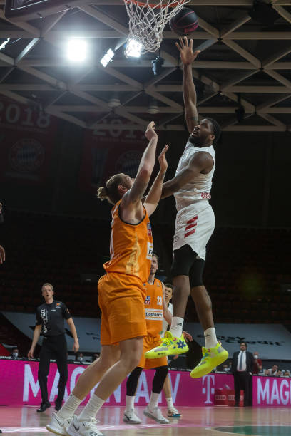 玟哉则在意 玟哉则在意