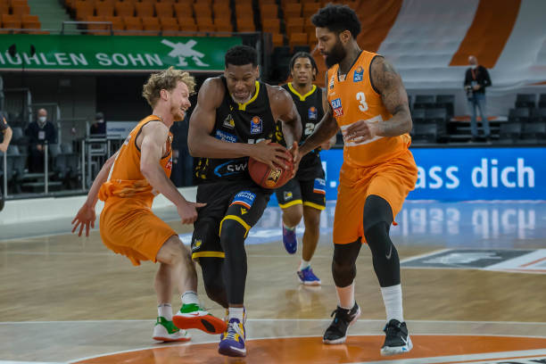 被安东尼事 被安东尼事