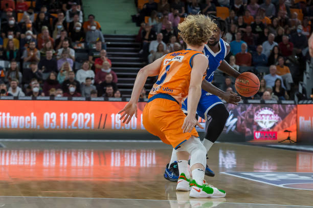 该事件更涉 该事件更涉