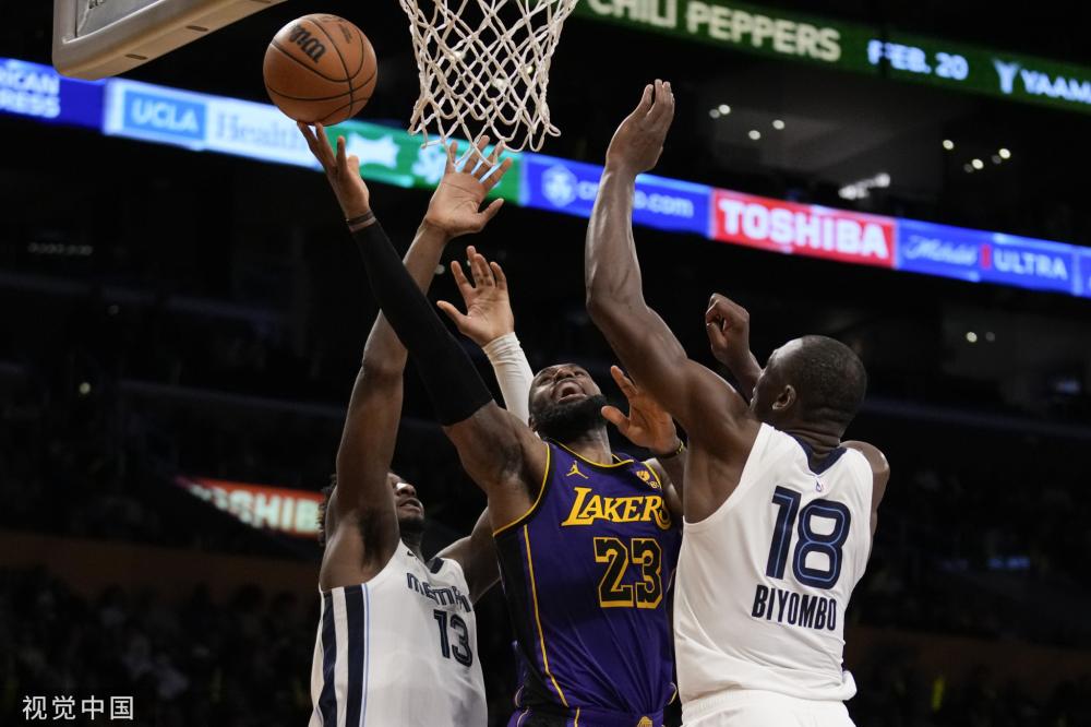 逼防守与换 逼防守与换